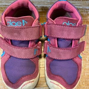 Plae girl’s shoes TY - FUCHSIA/PURPLE size 8.5